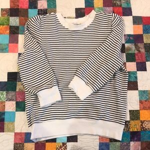 Striped 3/4 sleeve sweatshirt
